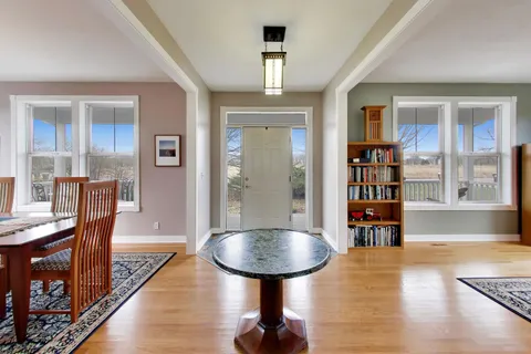 $725,000 | 1082 Prairie Trail, Grayslake, IL 60030
