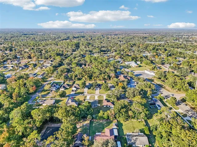 an aerial view of multiple house