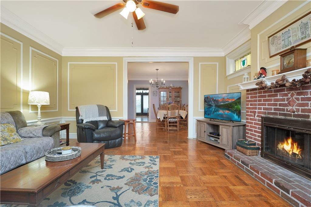 Gallery Image 6