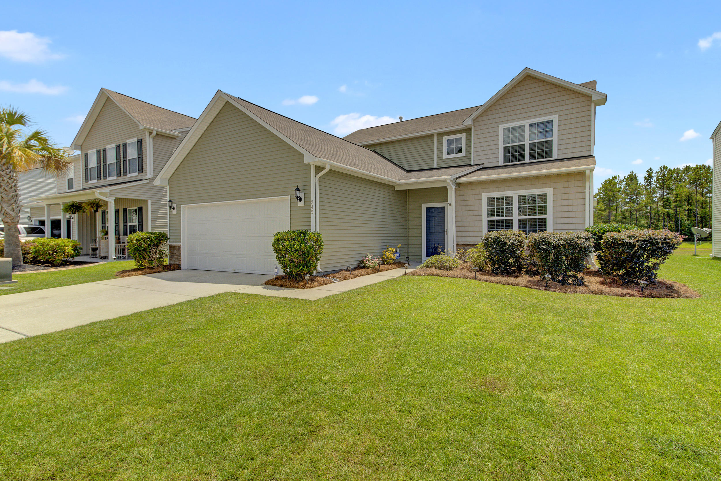 249 Decatur Drive Summerville, SC 29486 - Photo 1 of 45 249 Decatur Dr, Summerville SC (1)