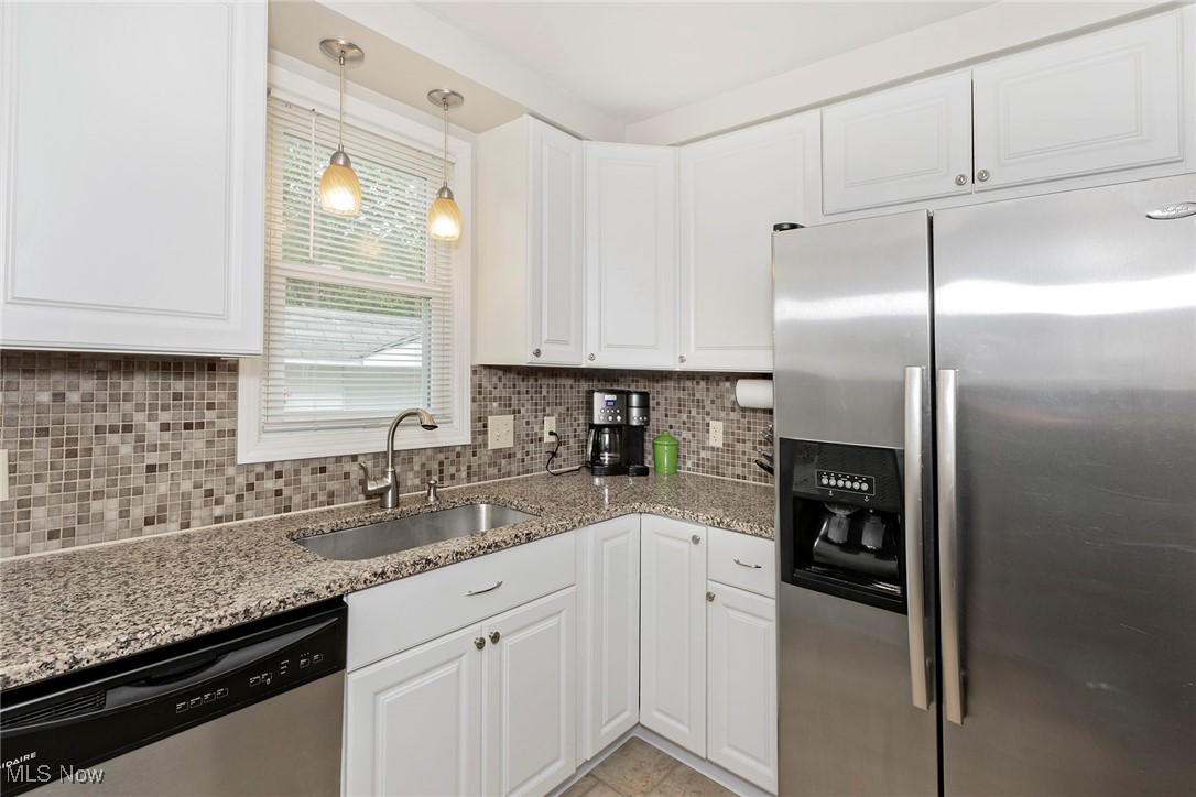 1672 Brainard Road Lyndhurst, OH 44124 - Photo 19 of 40