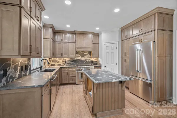 $1,175,000 | 17608 River Ford Drive, Davidson, NC 28036