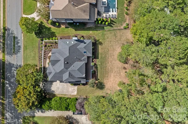 $1,175,000 | 17608 River Ford Drive, Davidson, NC 28036