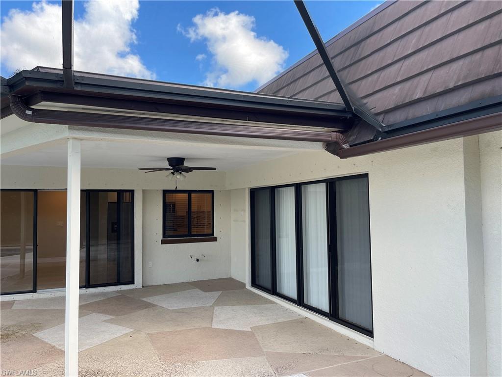 255 Pine Valley Circle Naples, FL 34113 - Photo 19 of 27 a view of a hallway