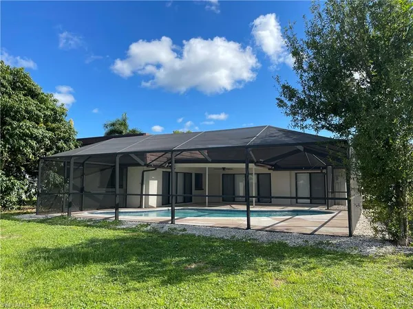 $3,500 | 255 Pine Valley Circle, Naples, FL 34113
