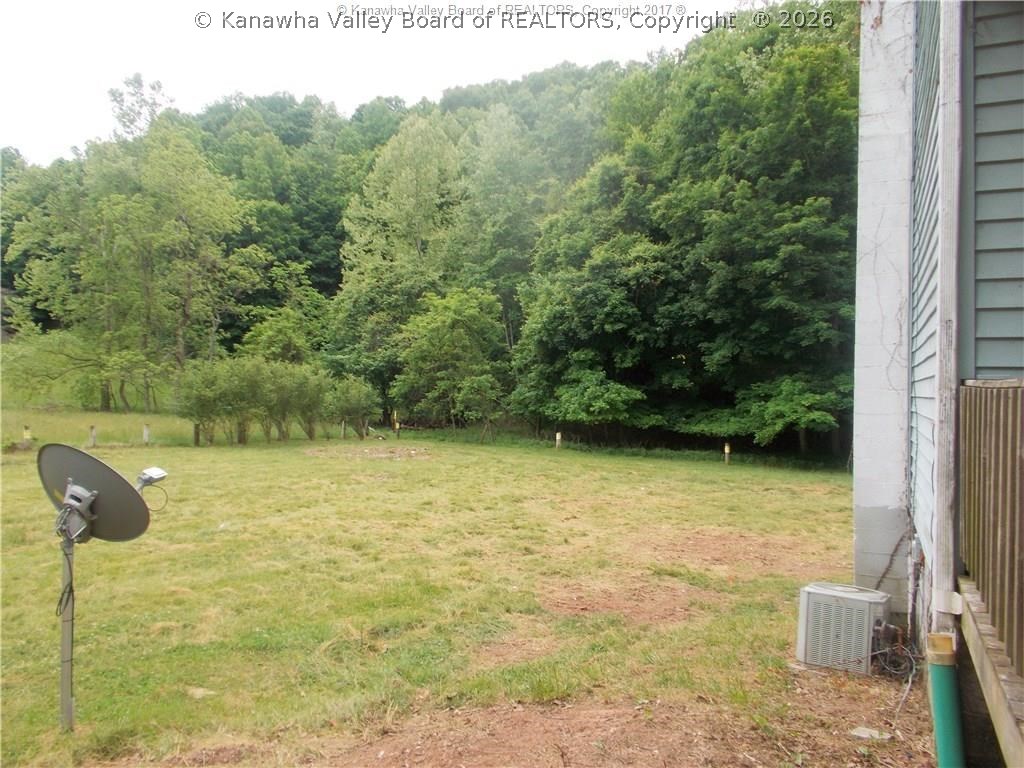 200 Taft Road Le Roy, WV 25252 - Photo 12 of 17 Gallery Image 12