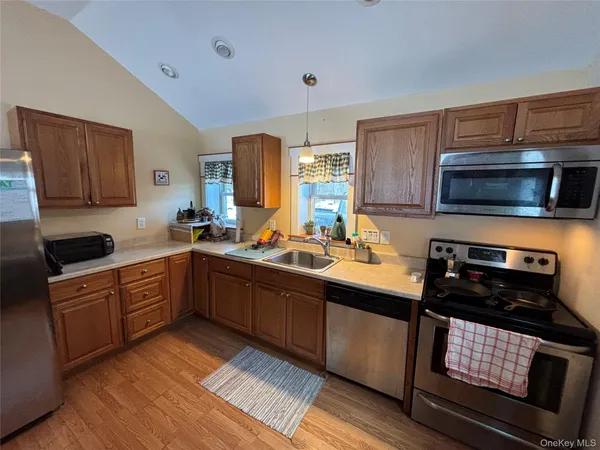 $2,100 | 273 South Road, Holmes, NY 12531