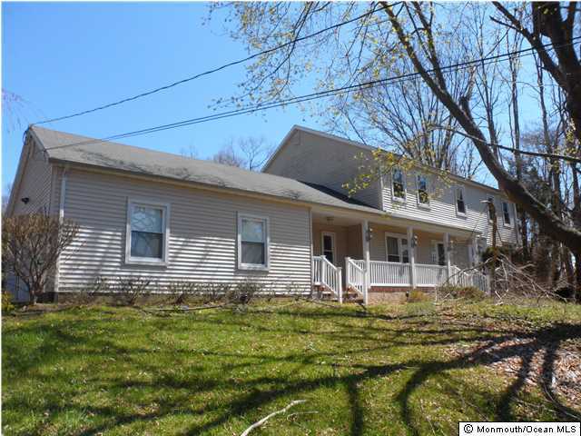 128 Crawfords Corner Road Holmdel, NJ 07733 - Photo 1 of 11 Primary Photo