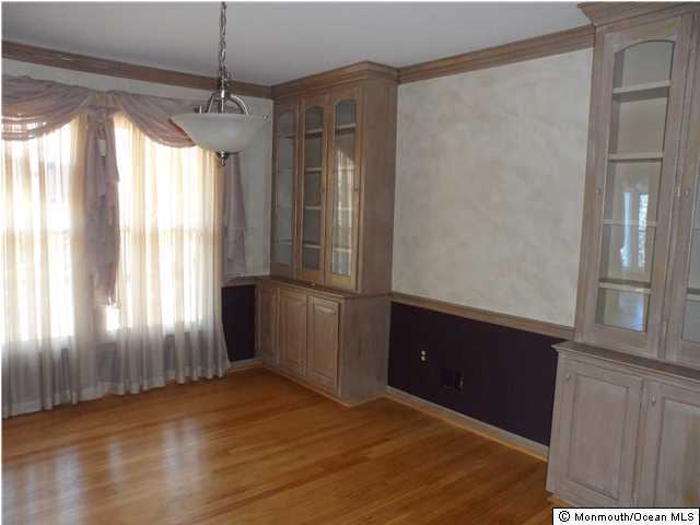 128 Crawfords Corner Road Holmdel, NJ 07733 - Photo 4 of 11 Additional Photo