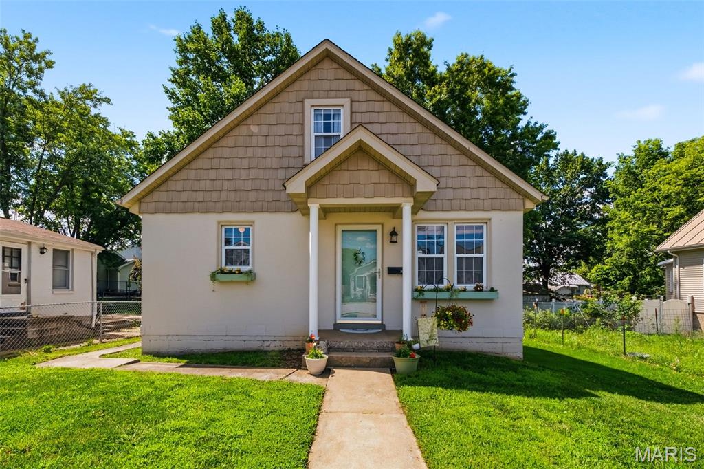 206 Magnolia Avenue Waterloo, IL 62298 - Photo 2 of 44