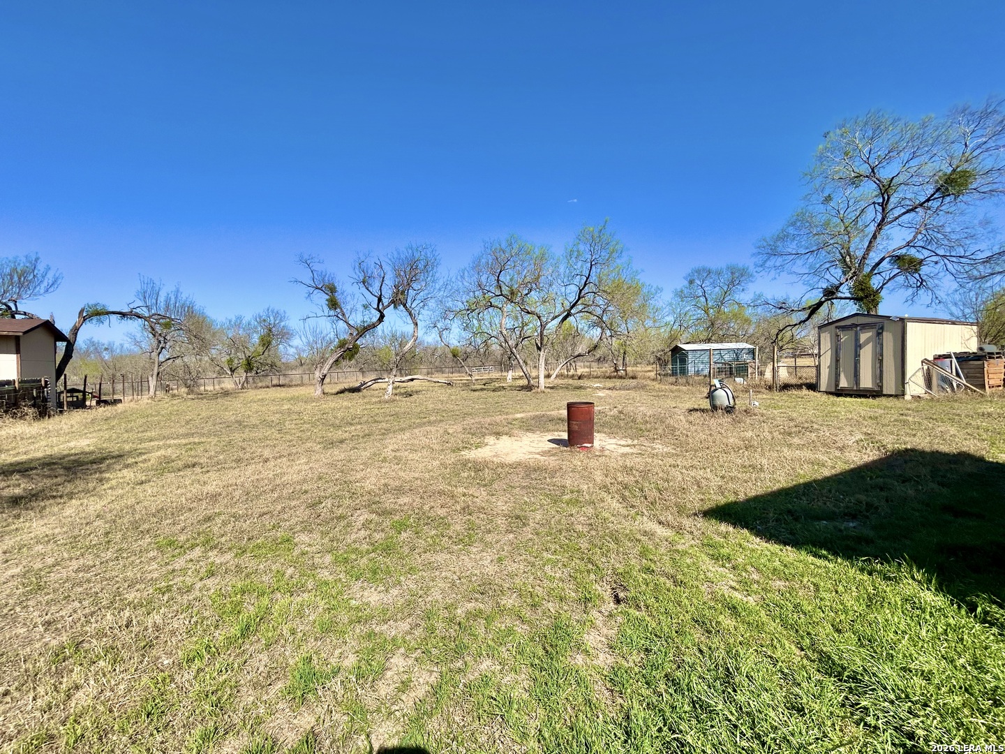 115 4th Street Natalia, TX 78059 - Photo 11 of 36