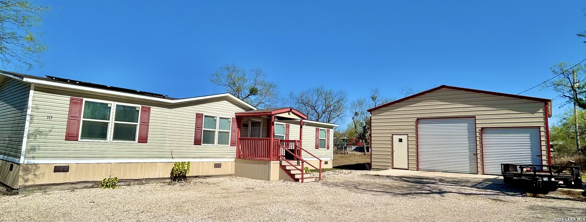 115 4th Street Natalia, TX 78059 - Photo 13 of 36