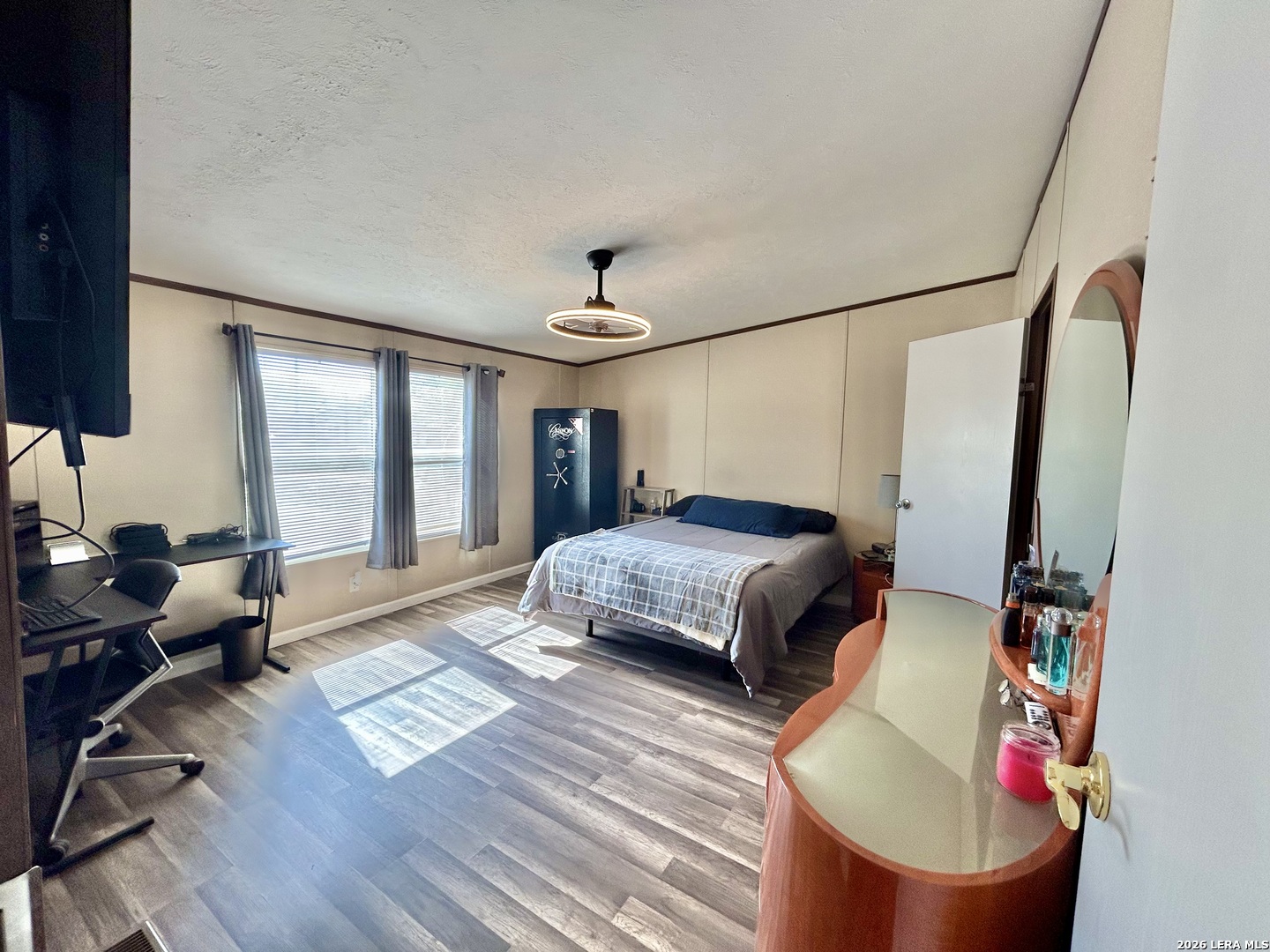 115 4th Street Natalia, TX 78059 - Photo 3 of 36