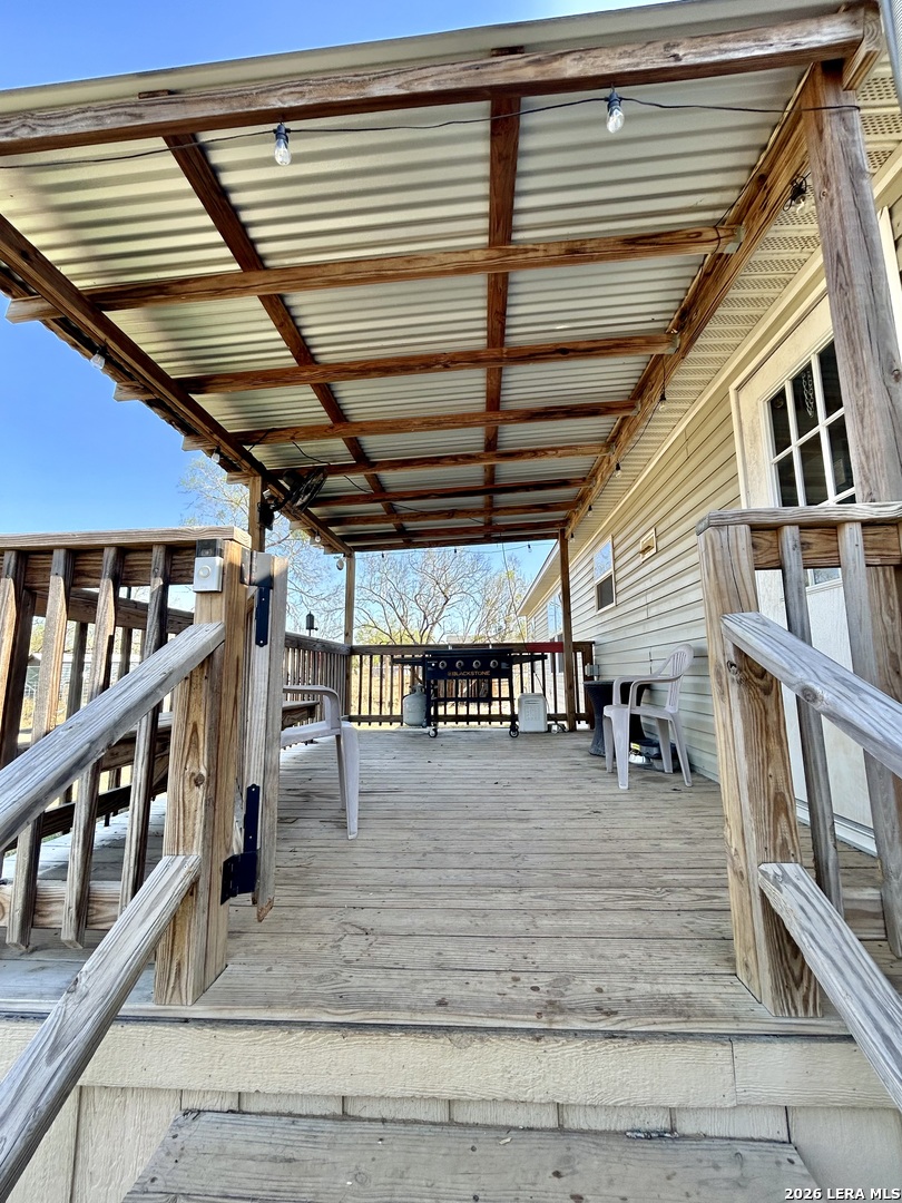 115 4th Street Natalia, TX 78059 - Photo 32 of 36