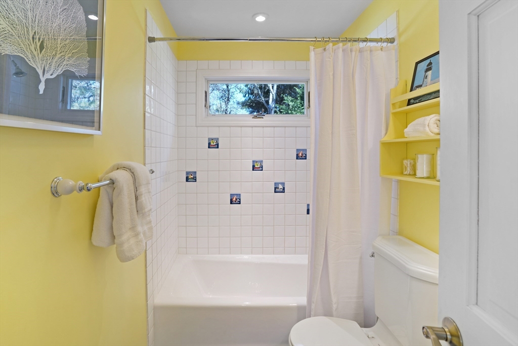 3 Down Harbor Road Edgartown, MA 02539 - Photo 20 of 42