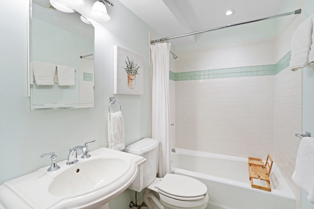 3 Down Harbor Road Edgartown, MA 02539 - Photo 26 of 42