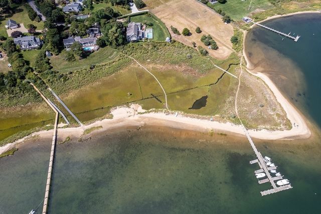 $3,075,000 | 3 Down Harbor Road, Edgartown, MA 02539