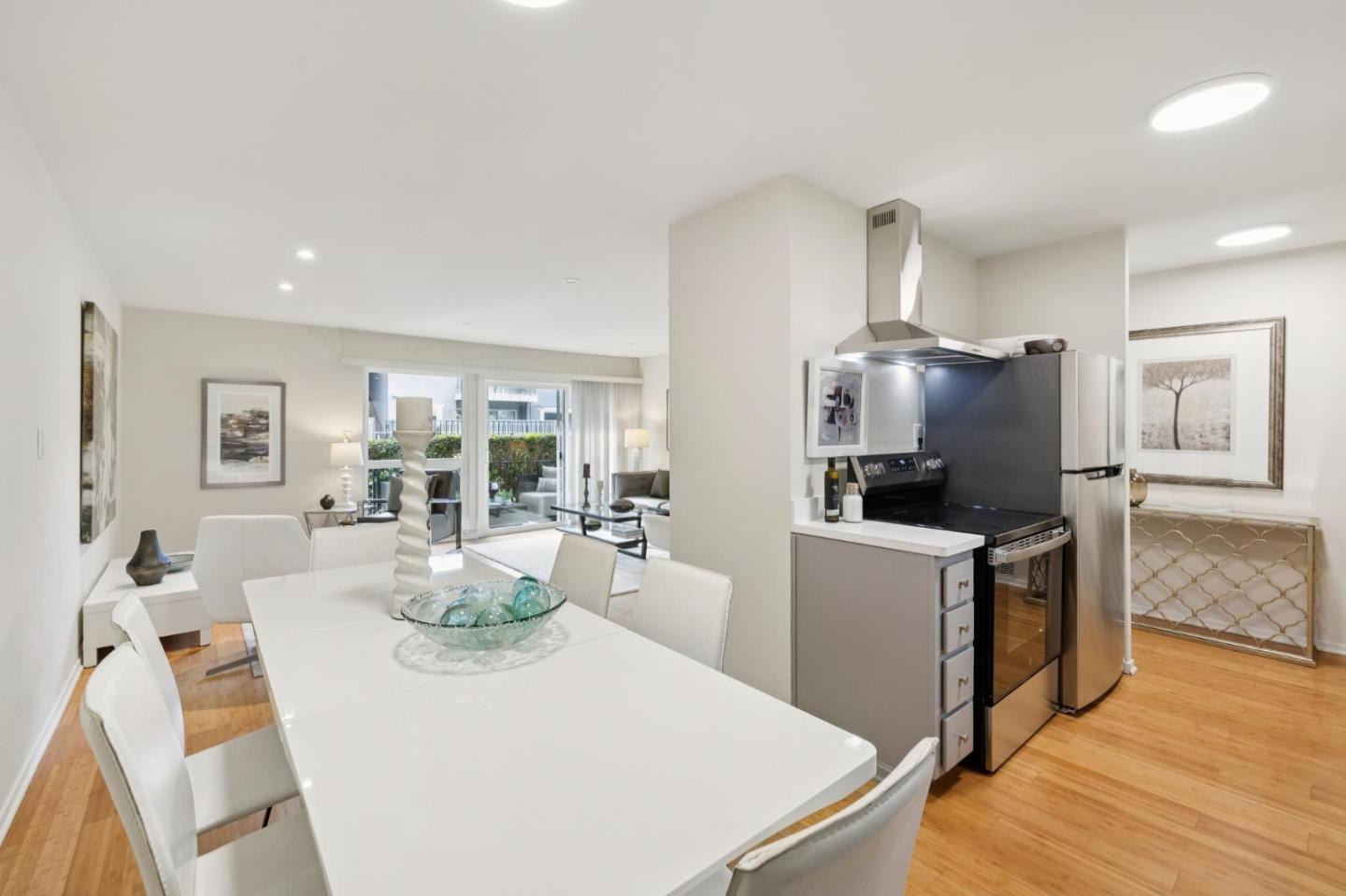 453 North Rengstorff Avenue, Unit 17 Mountain View, CA 94043 - Photo 12 of 33