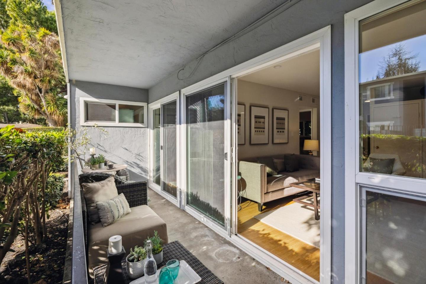 453 North Rengstorff Avenue, Unit 17 Mountain View, CA 94043 - Photo 8 of 33