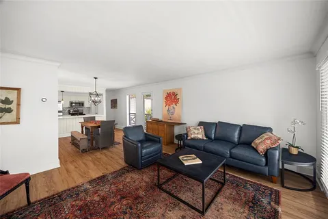 $275,000 | 5907 East University Boulevard, Unit 201, Dallas, TX 75206