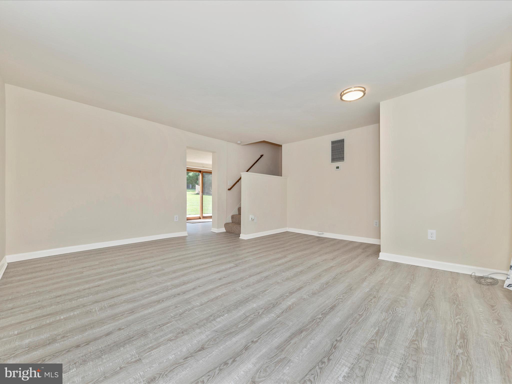 15400 Comus Road Clarksburg, MD 20871 - Photo 7 of 54 Gallery Image 7