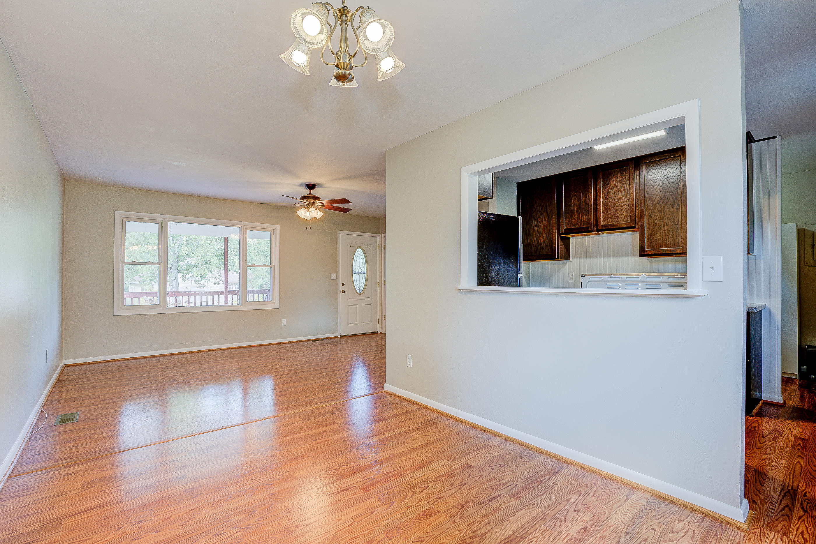 277 Timber Ridge Fincastle, VA 24090 - Photo 14 of 25 Dining Area to Living Room