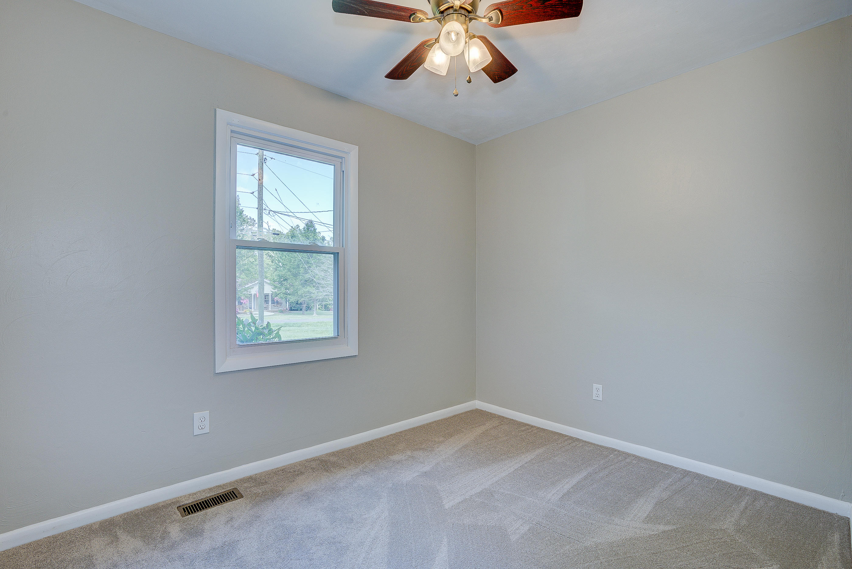 277 Timber Ridge Fincastle, VA 24090 - Photo 18 of 25 Bedroom 1