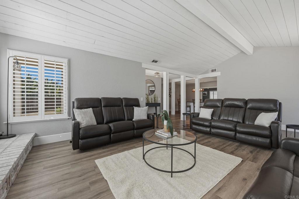 929 Pepper Tree Lane Fallbrook, CA 92028 - Photo 10 of 58