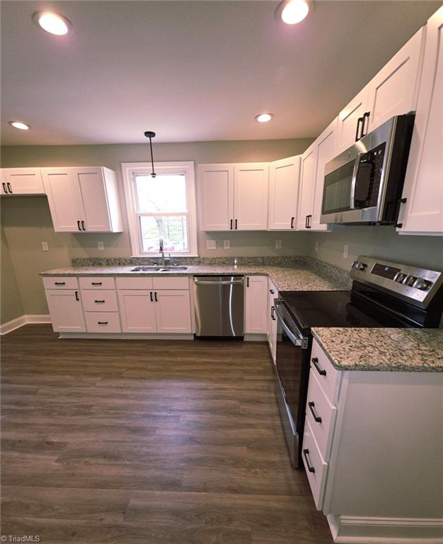 815 Circle Drive Eden, NC 27288 - Photo 4 of 24