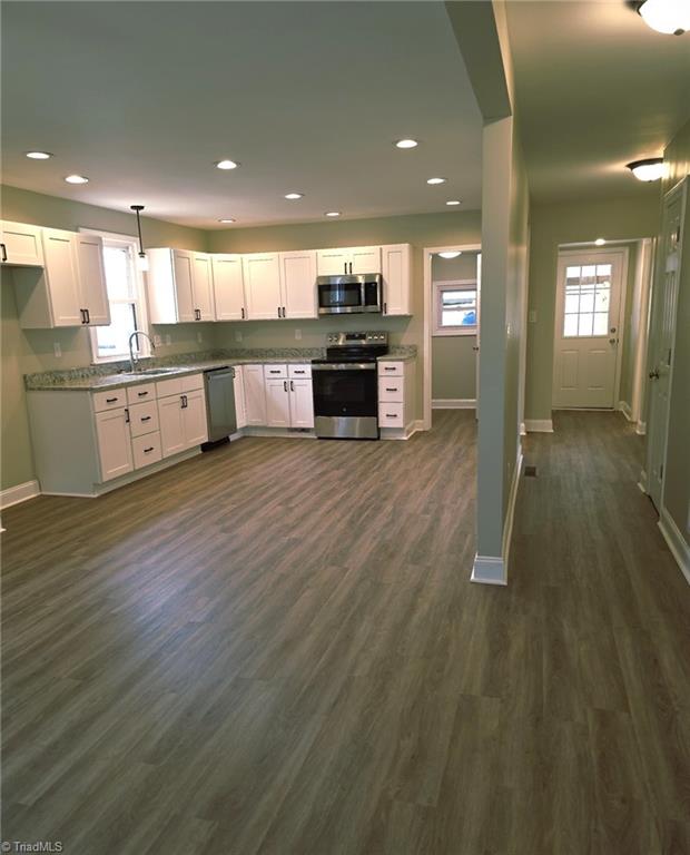 815 Circle Drive Eden, NC 27288 - Photo 6 of 24