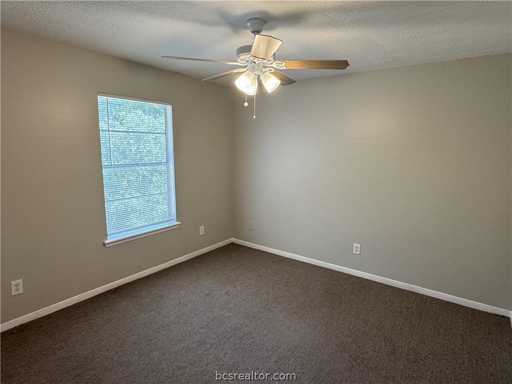 2000 Monito Way, Unit D Bryan, TX 77807 - Photo 9 of 17 Gallery Image 9