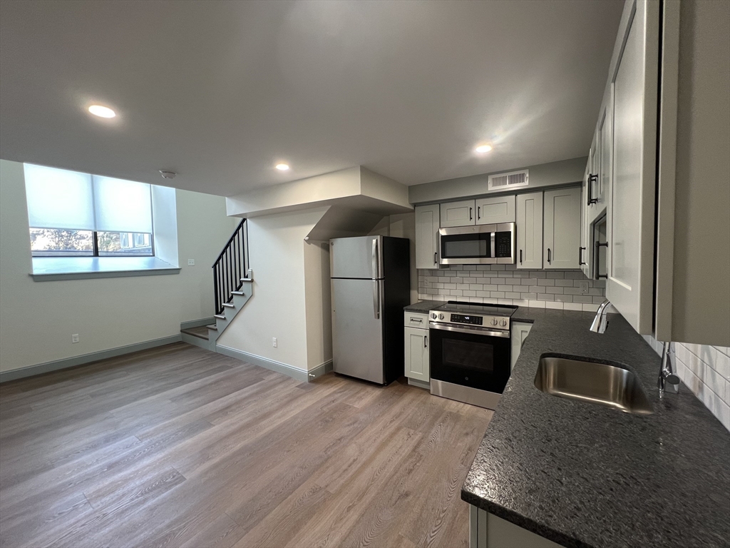 160 Seabury Street, Unit 26 Fall River, MA 02720 - Photo 2 of 8