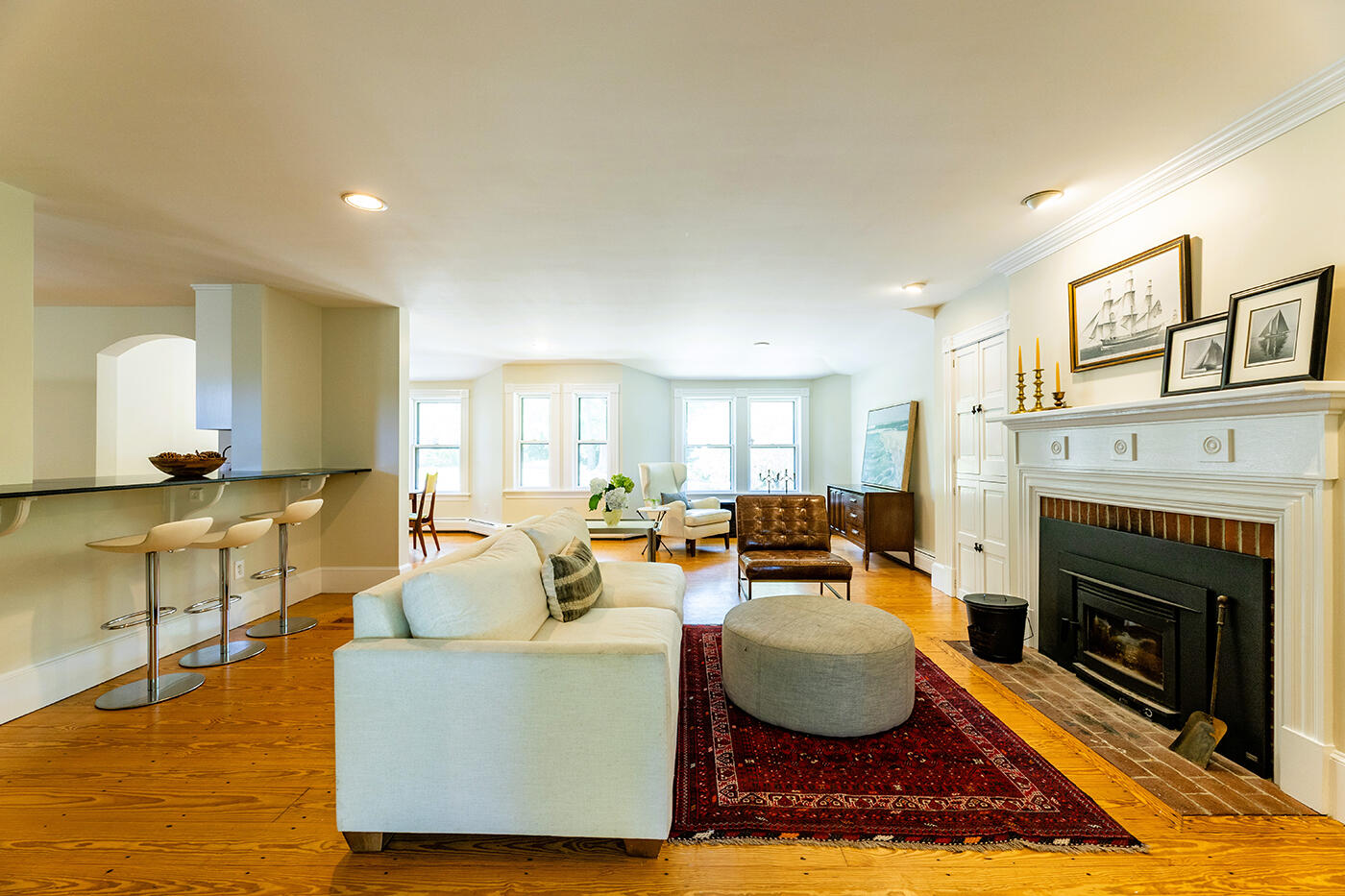 86 Chestnut Street Camden, ME 04843 - Photo 3 of 54 IMG_1351