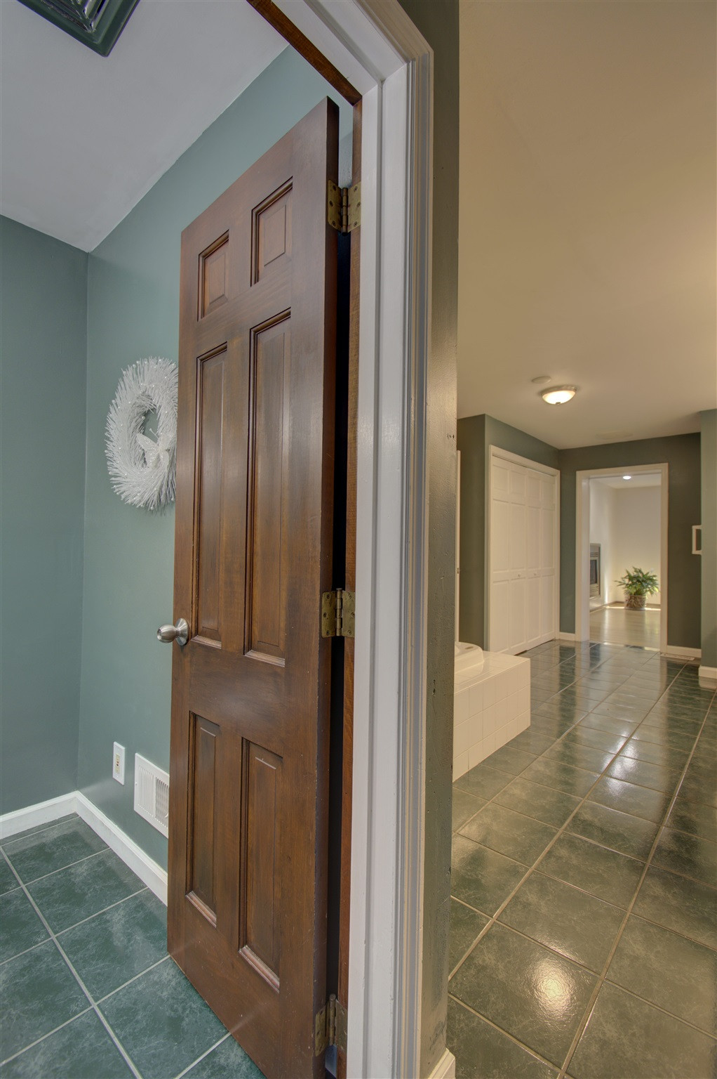 265 Beechwood Road Fort Mitchell, KY 41017 - Photo 27 of 42 Gallery Image 27