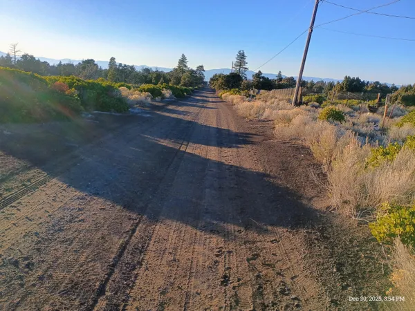 $254,900 | 16505 McLarty Road, Montague, CA 96064