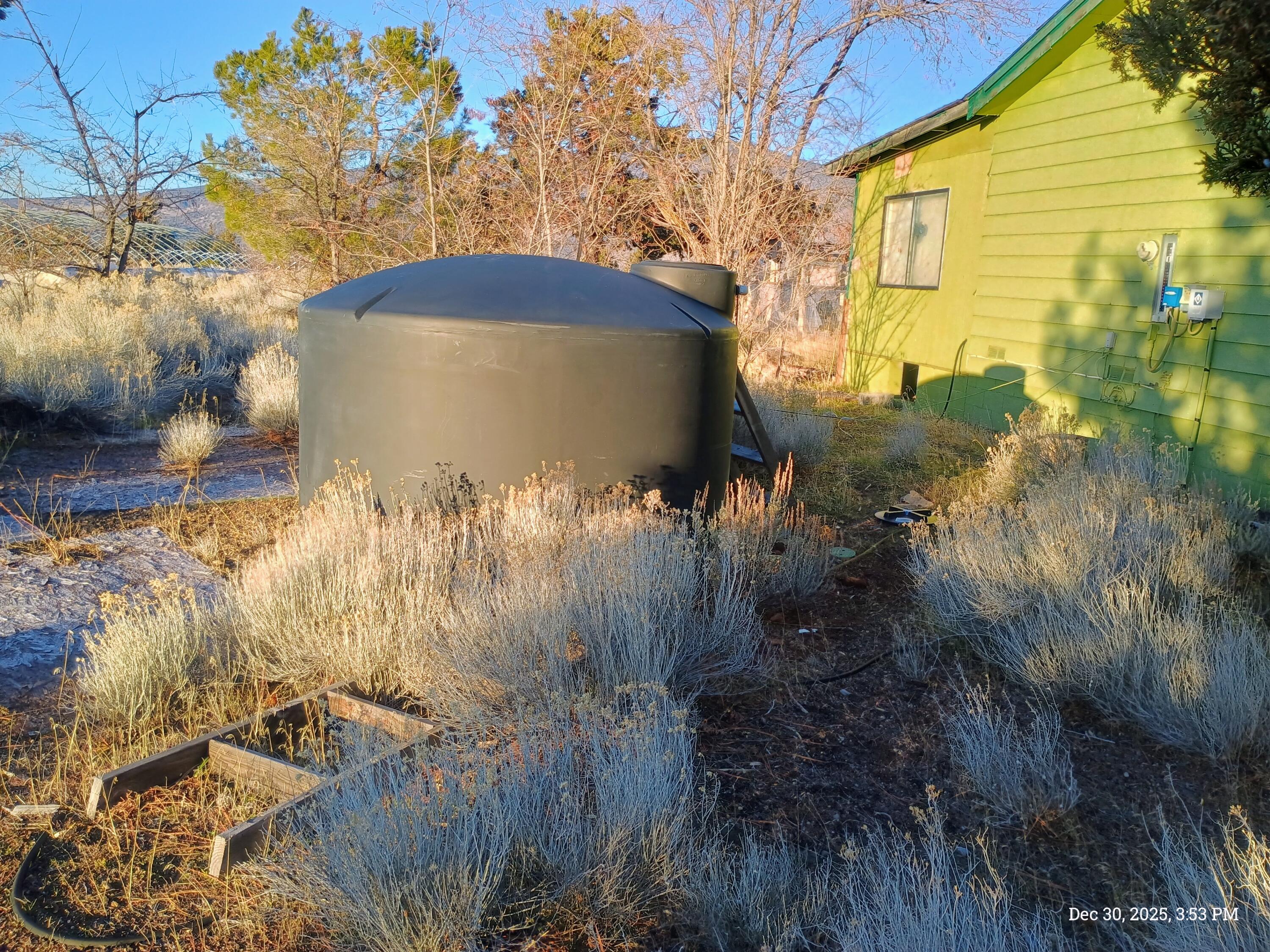 16505 McLarty Road Montague, CA 96064 - Photo 6 of 13 McsideN