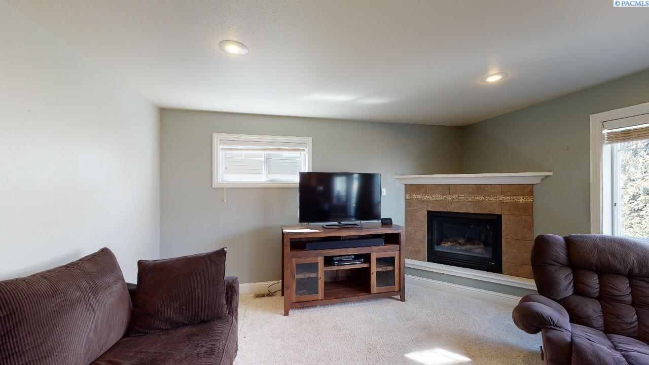 700 Southwest Center Street Pullman, WA 99163 - Photo 12 of 30 Gallery Image 12