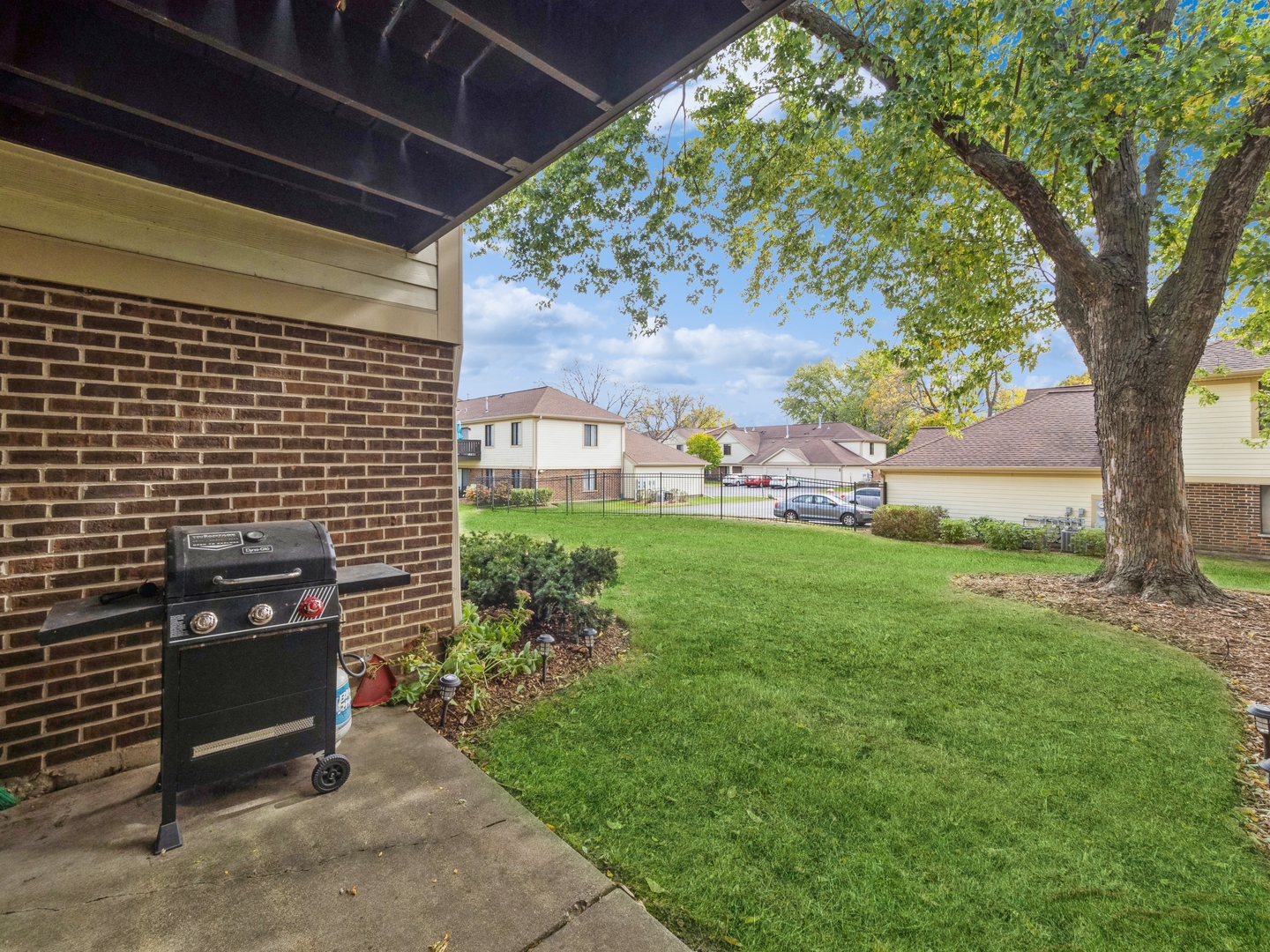 917 Coach Road, Unit 3 Palatine, IL 60074 - Photo 12 of 12 Gallery Image 12
