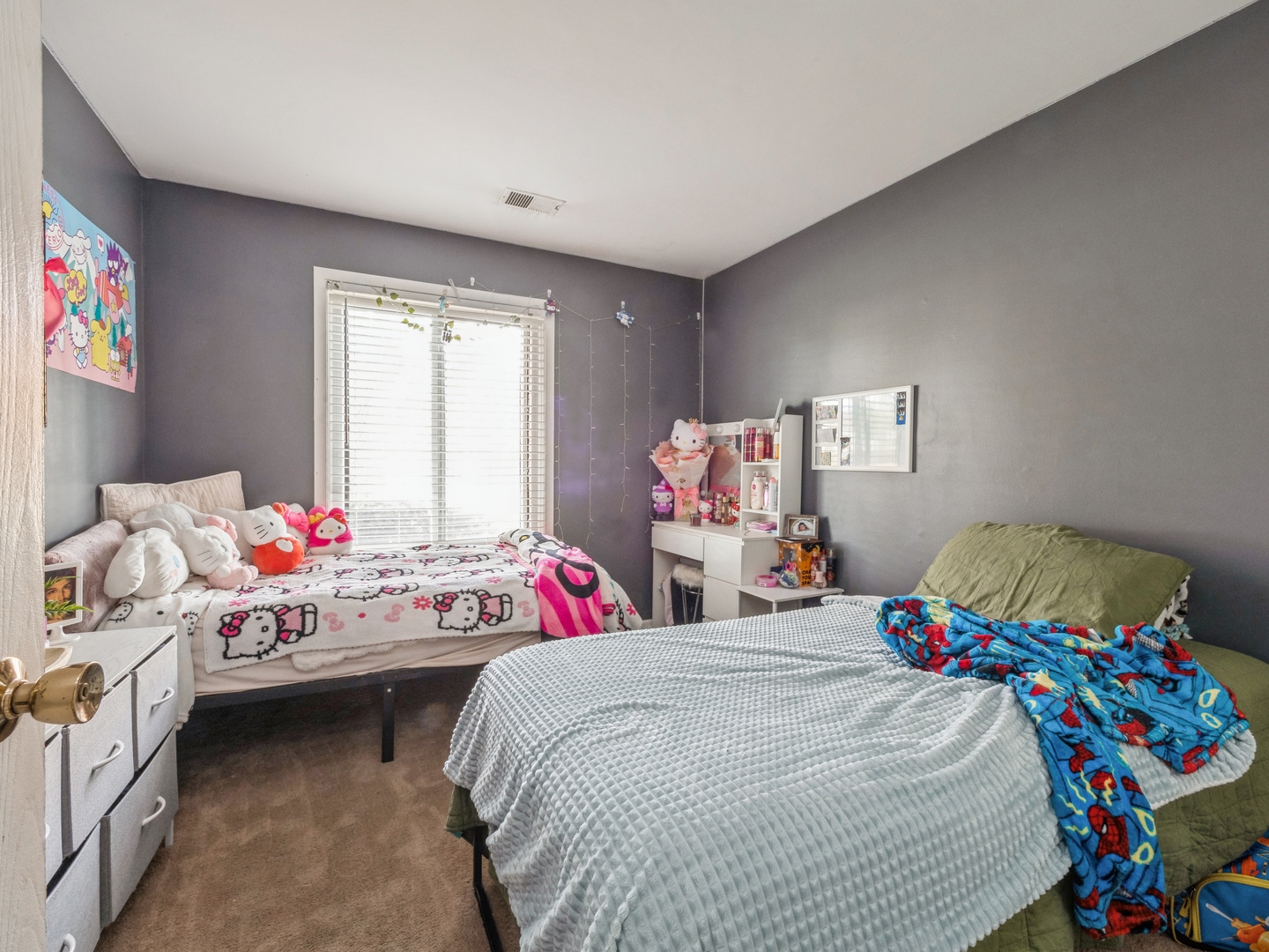 917 Coach Road, Unit 3 Palatine, IL 60074 - Photo 8 of 12 Gallery Image 8