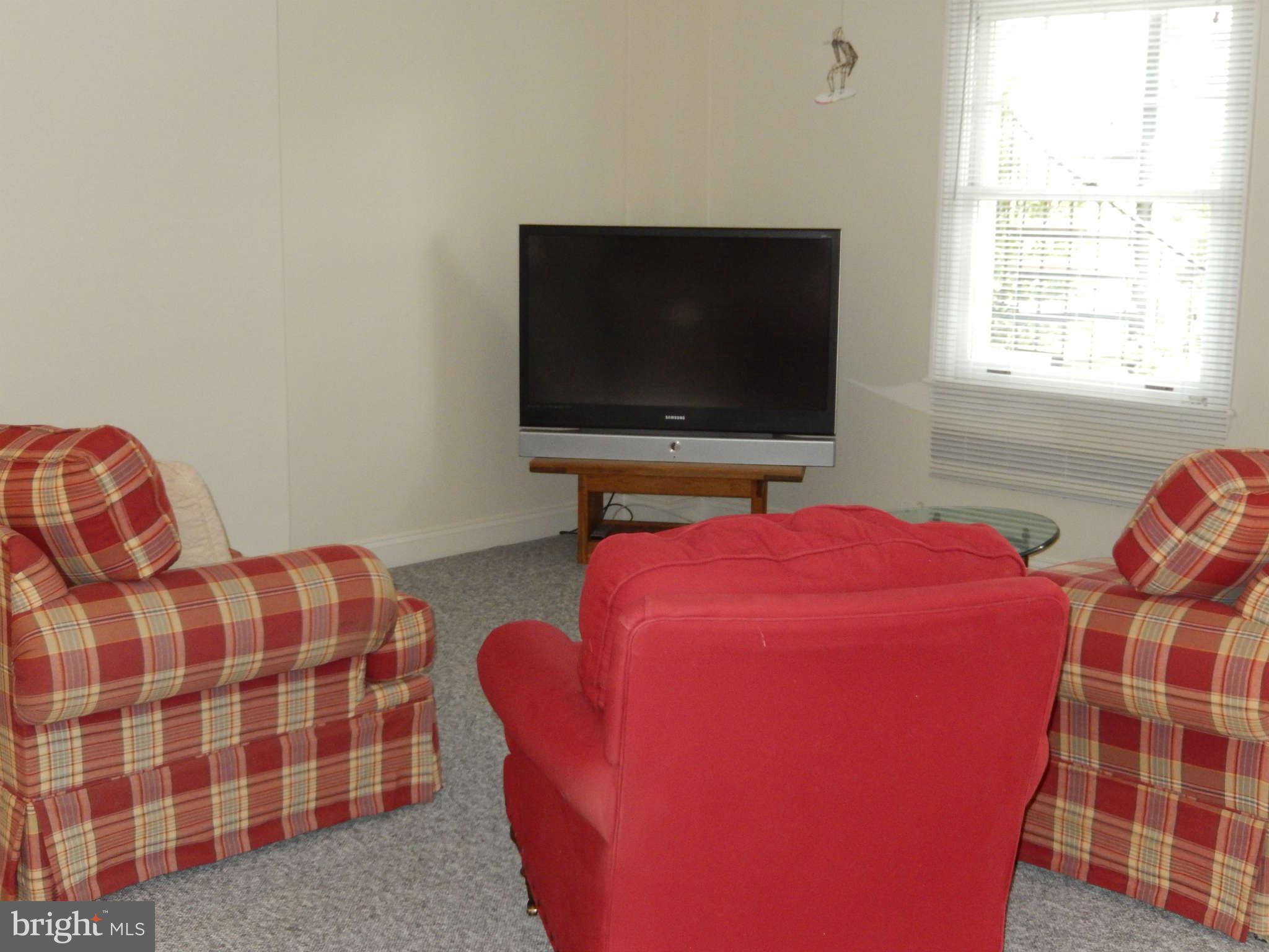 8035 Strauff Road, Unit 2 Towson, MD 21204 - Photo 15 of 19 Lower level rec room