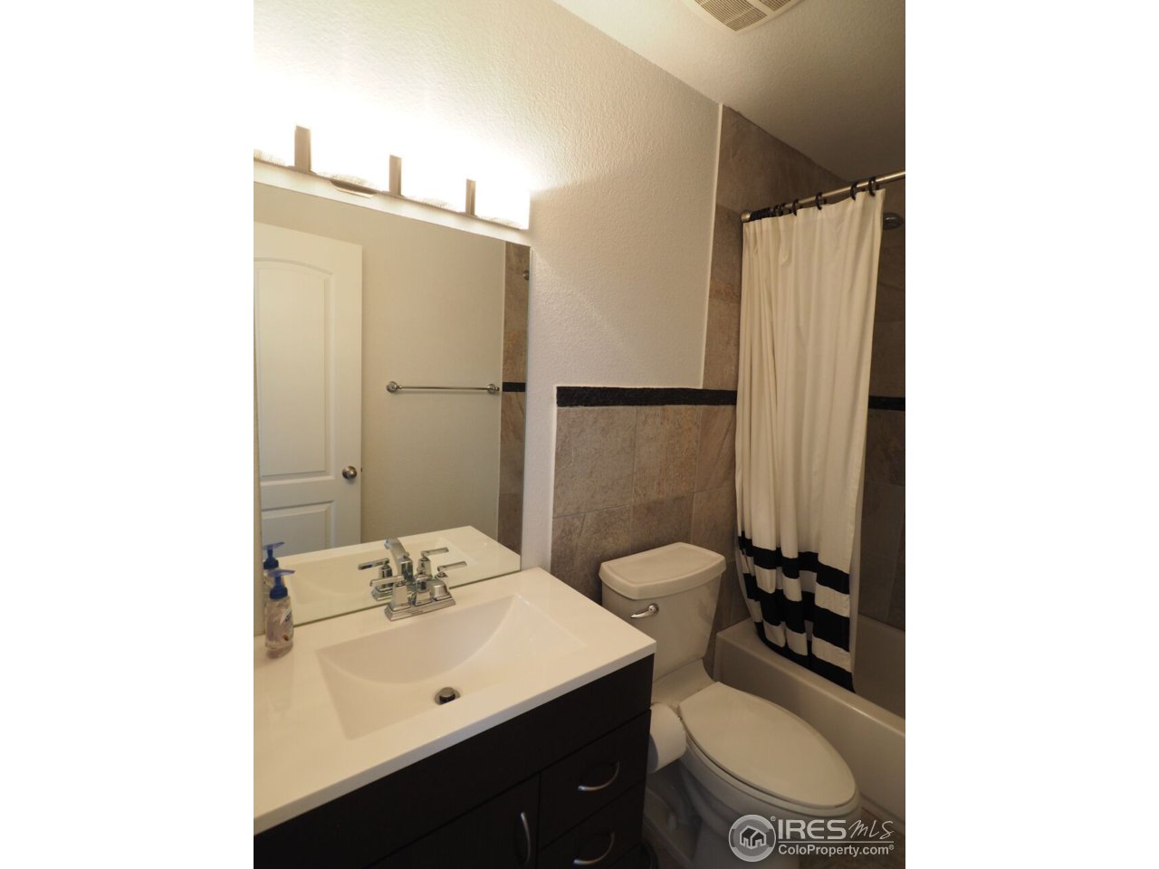 4814 Briar Ridge Court Boulder, CO 80301 - Photo 20 of 25 Gallery Image 20