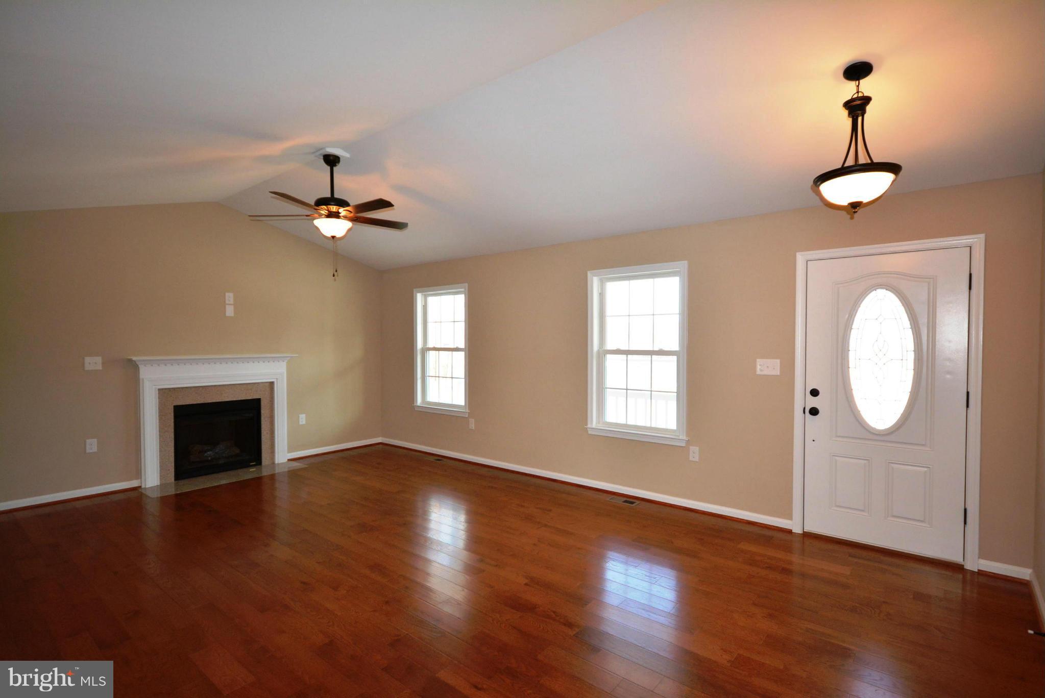 1 Wakeman Mill Road Front Royal, VA 22630 - Photo 5 of 30 Living Room