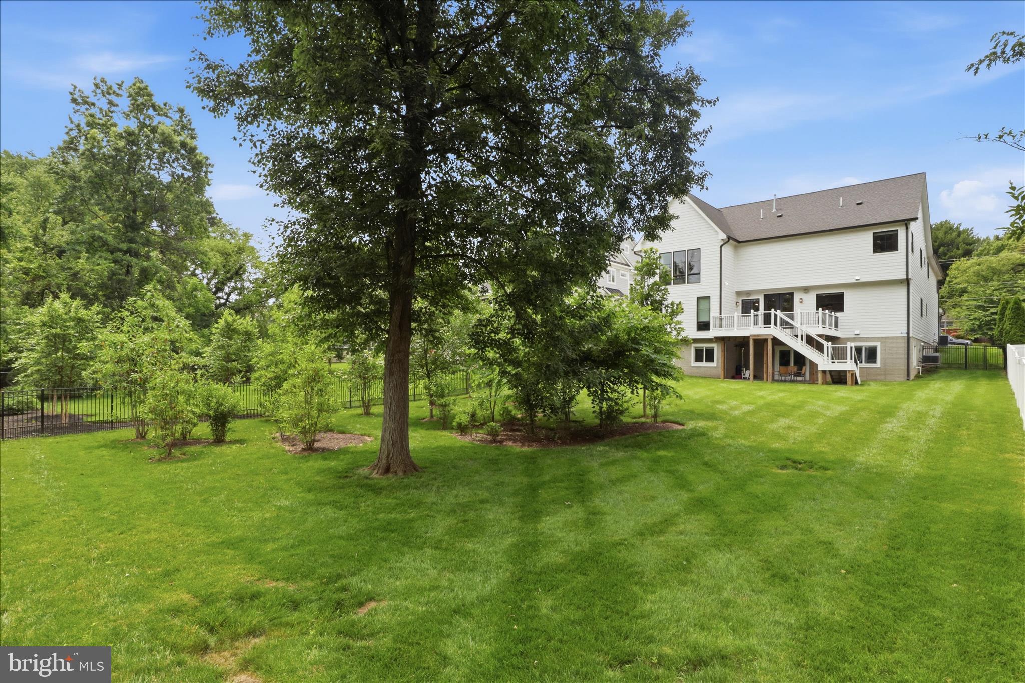 202 Branch Road Southeast Vienna, VA 22180 - Photo 55 of 59 a view of a house with a yard