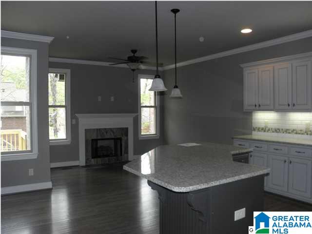 217 Sterling Gate Lane Alabaster, AL 35007 - Photo 5 of 32
