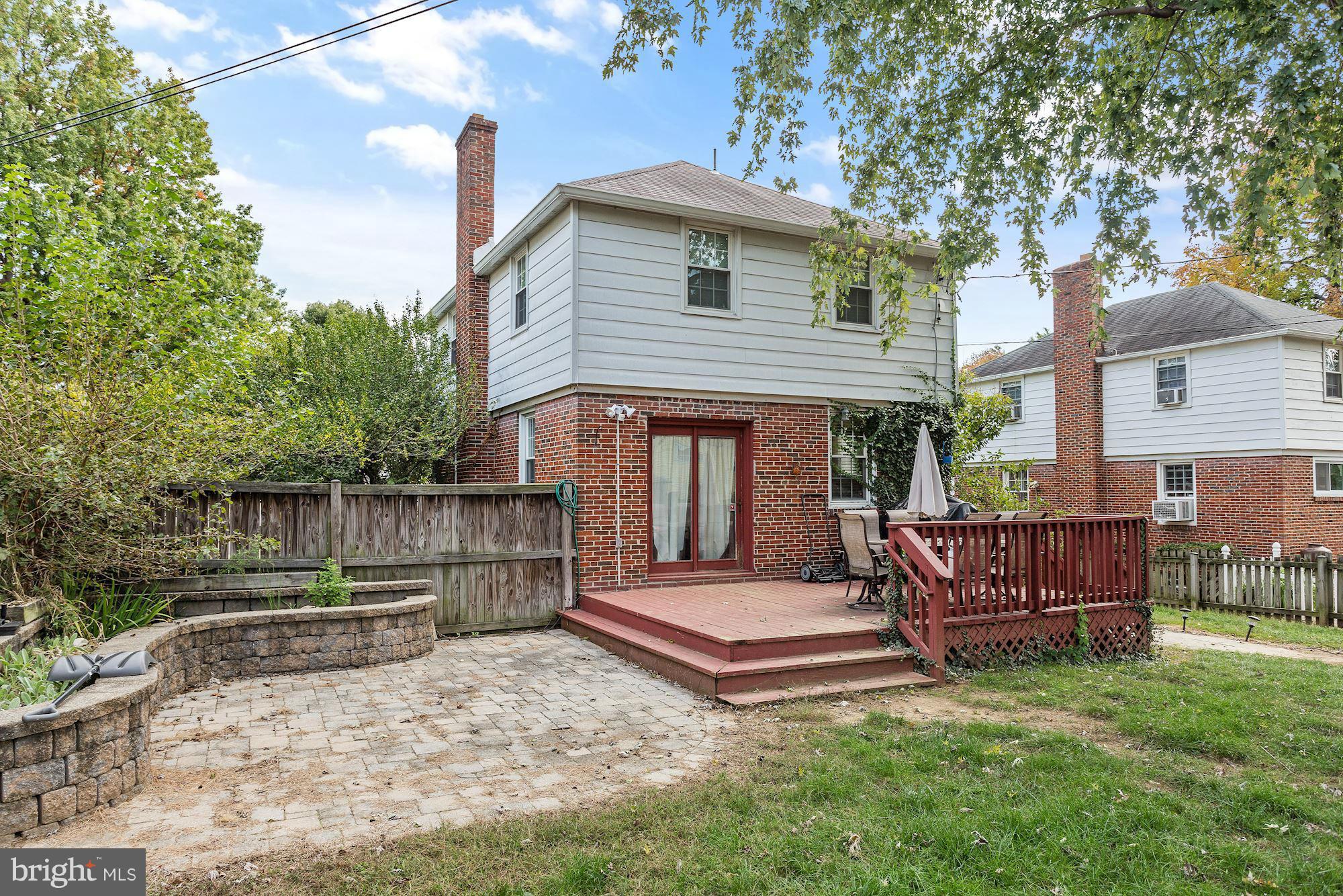 702 Manchester Road Baltimore, MD 21229 - Photo 14 of 16 Exterior (Rear)