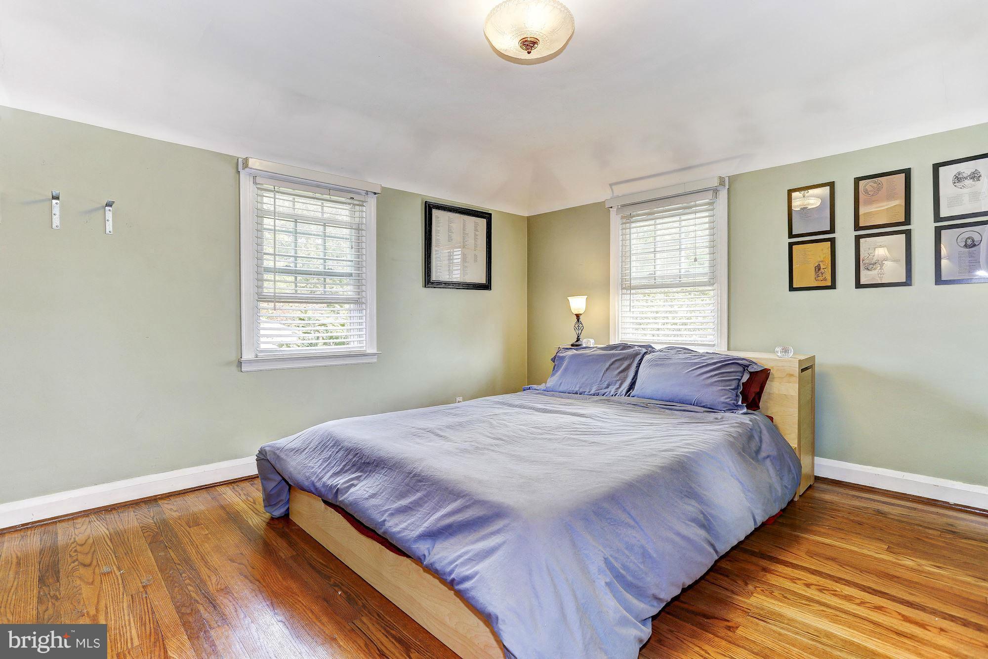 702 Manchester Road Baltimore, MD 21229 - Photo 9 of 16 Bedroom (Master)