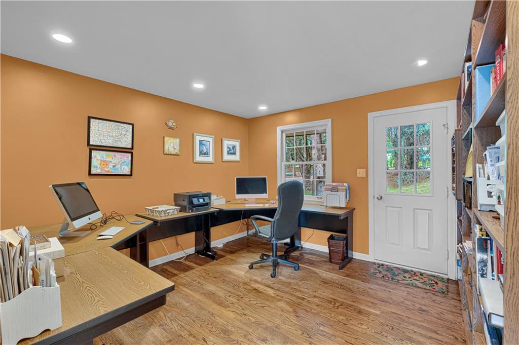 139 Old Mill Road Pittsburgh, PA 15238 - Photo 11 of 25 Gallery Image 11