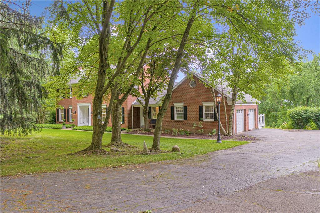 139 Old Mill Road Pittsburgh, PA 15238 - Photo 2 of 25 Gallery Image 2