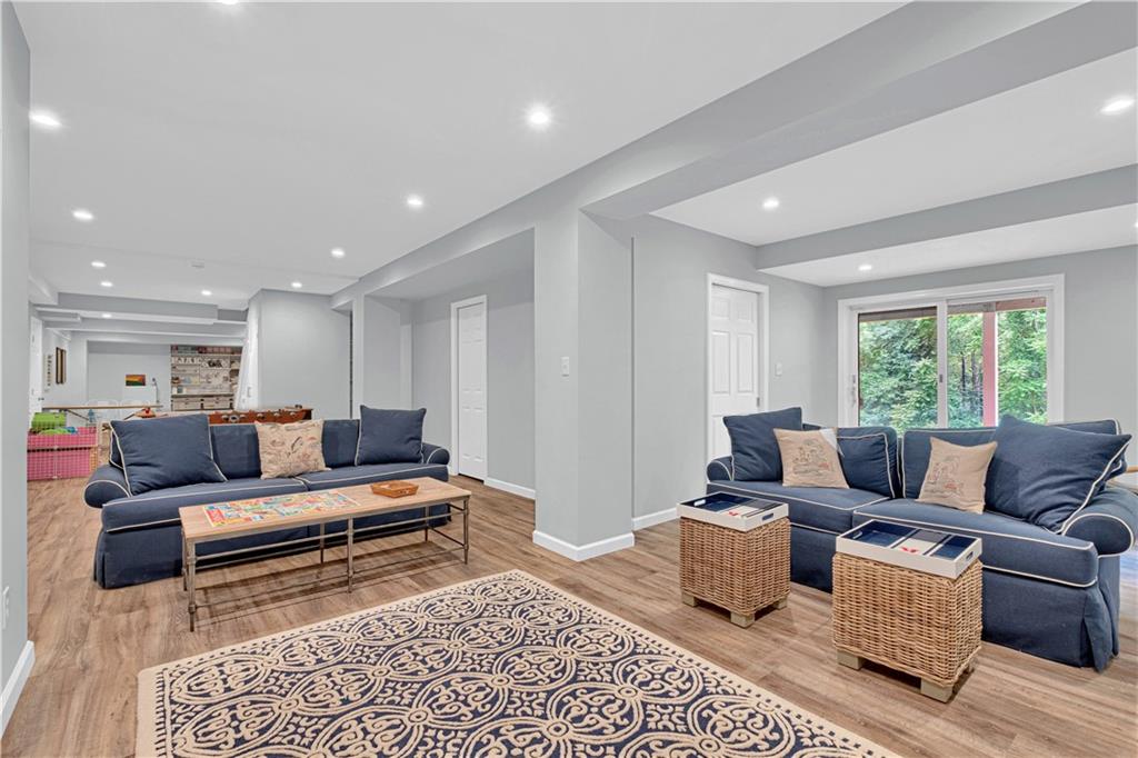 139 Old Mill Road Pittsburgh, PA 15238 - Photo 21 of 25 Gallery Image 21