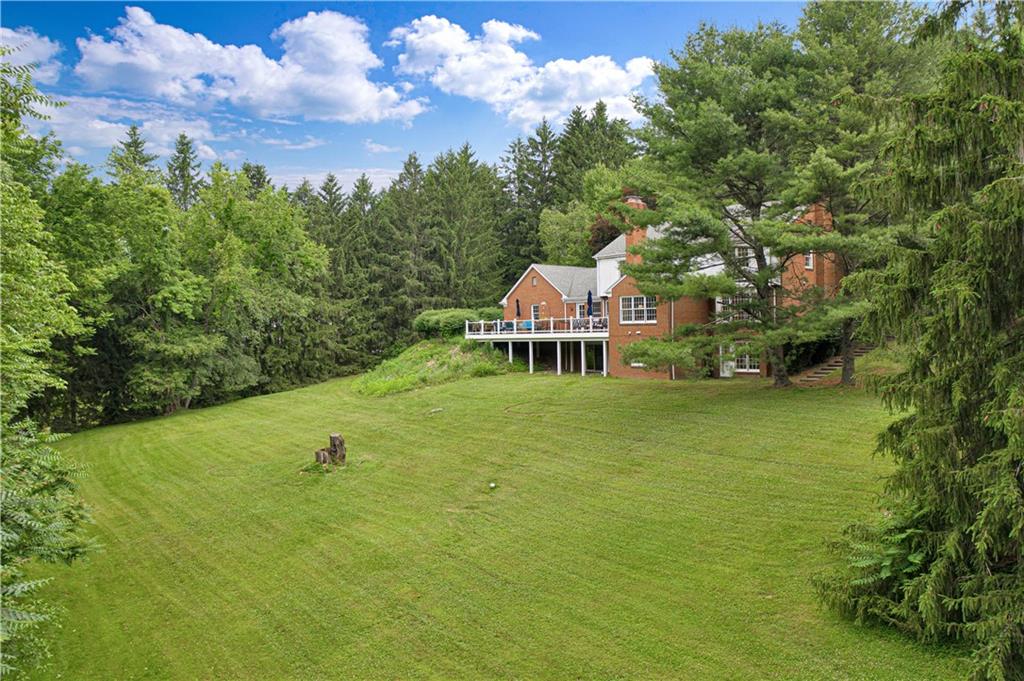 139 Old Mill Road Pittsburgh, PA 15238 - Photo 3 of 25 Gallery Image 3